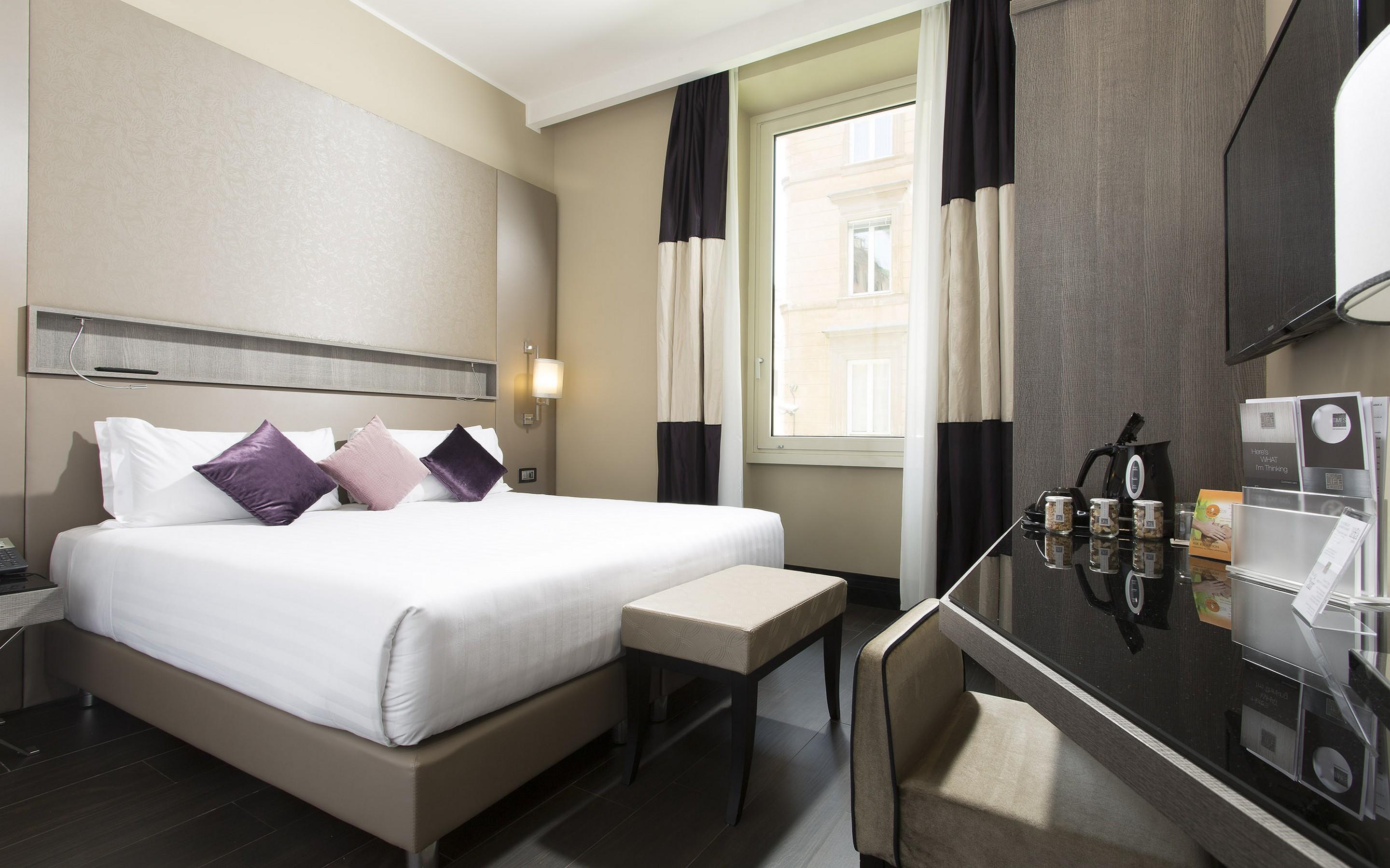 Life 4* Roma