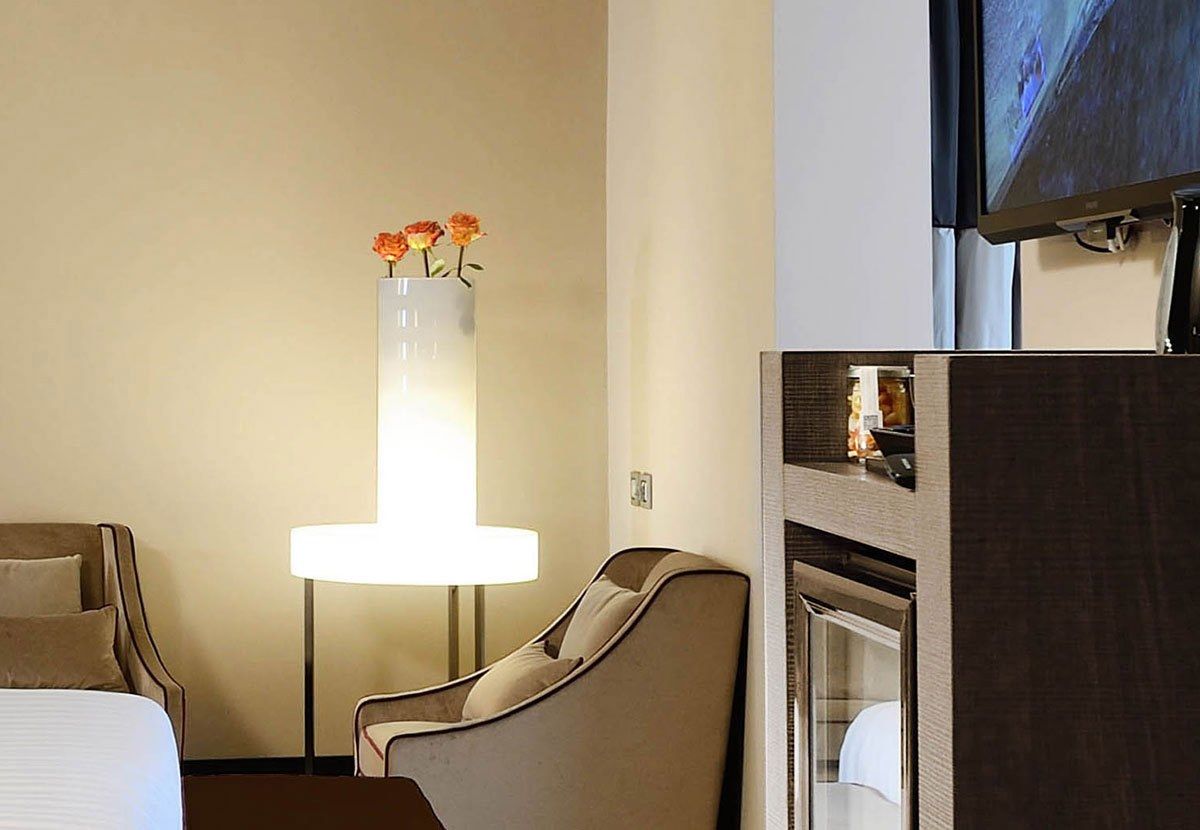 Life Hotel