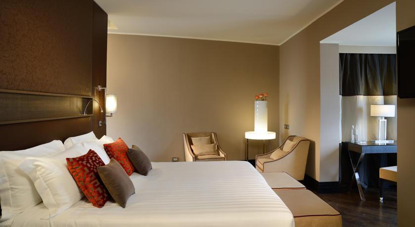 Life Hotel 4*