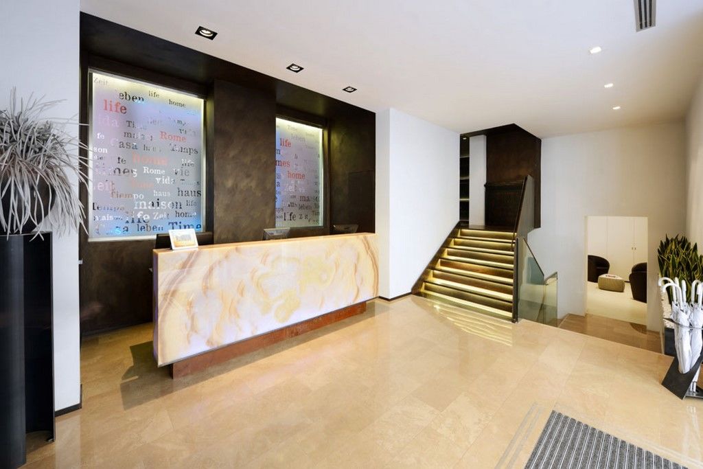 Life Hotel 4*