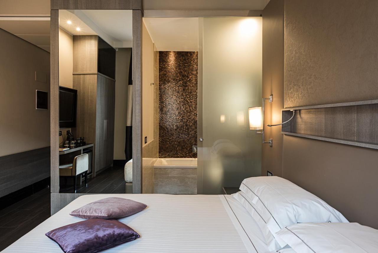 Life Hotel 4*